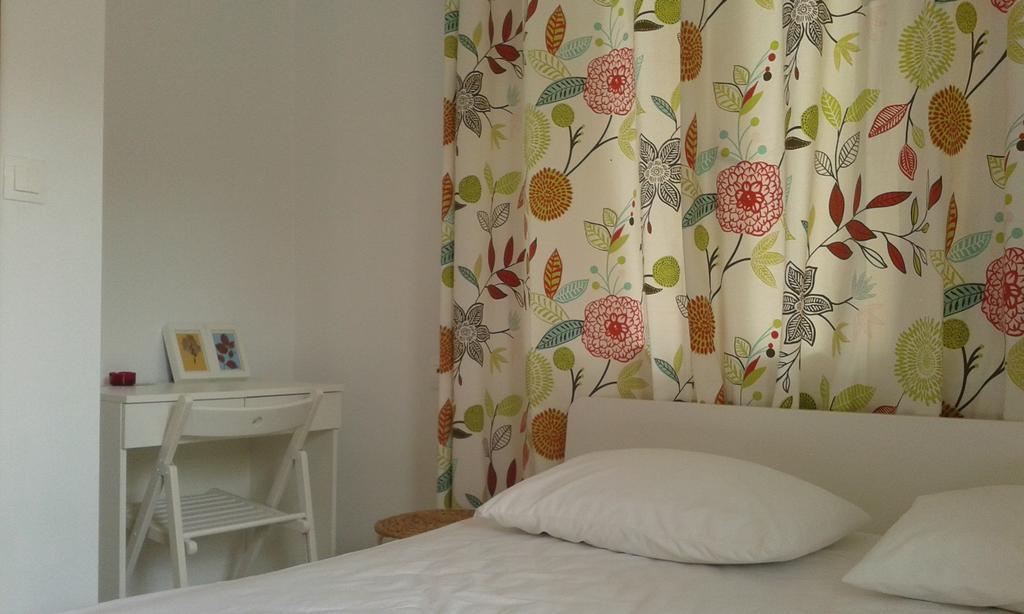 Kampos Rooms Palaiochora Ngoại thất bức ảnh